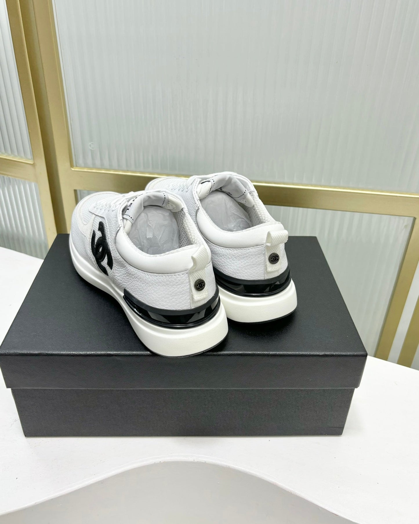 CHANEL SNEAKER IN WHITE SUEDE AND BREATHABLE MESH