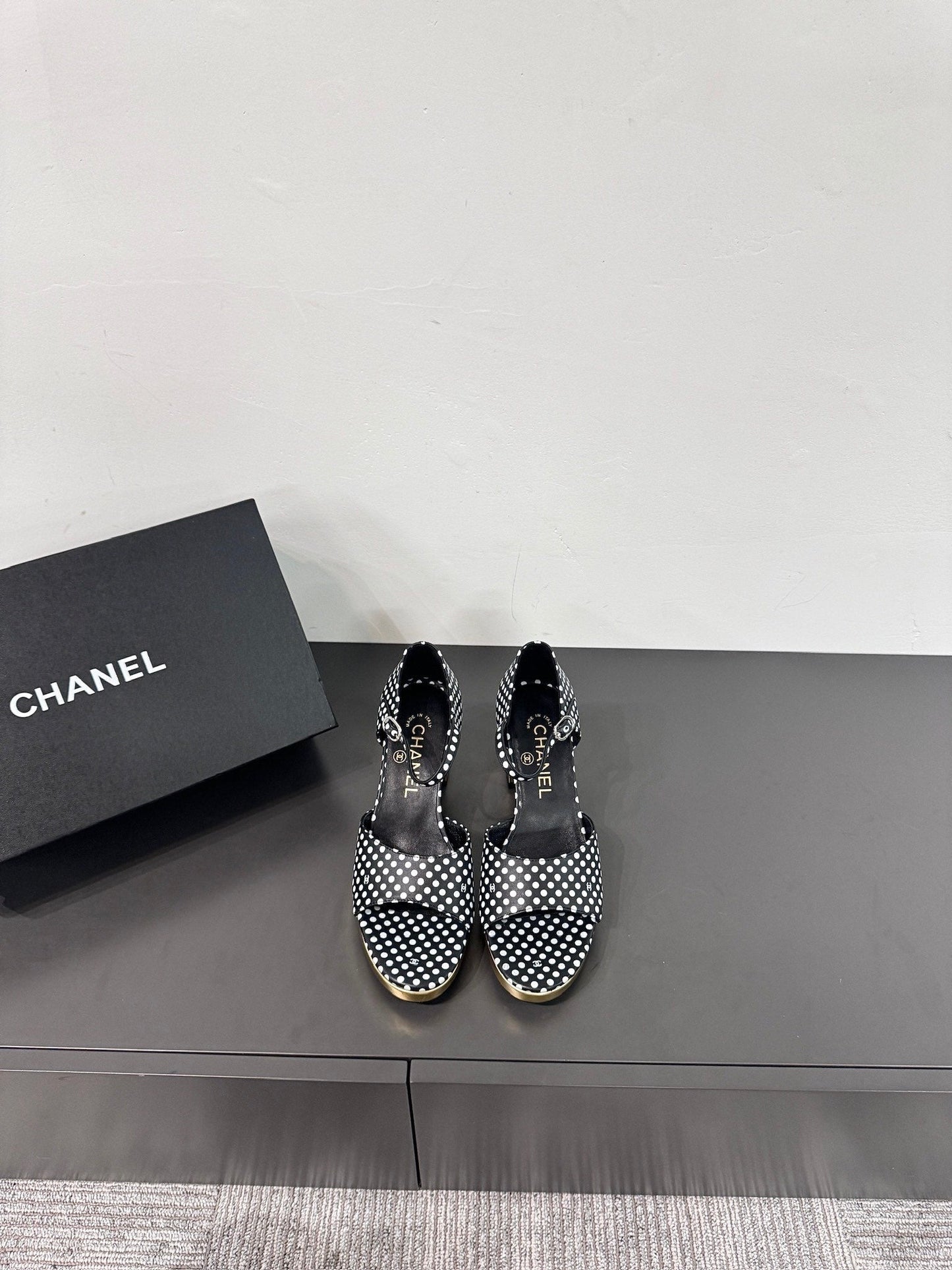 CHANEL BLOCK HEEL SANDALS BLACK POLKA DOT SHEEPSKIN