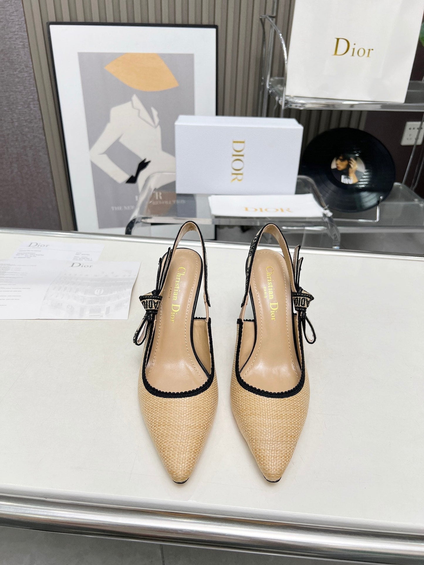 DIOR J'A SLINGBACK PUMP NATURAL RAFFIA AND BLACK EMBROIDERED COTTON 10 CM