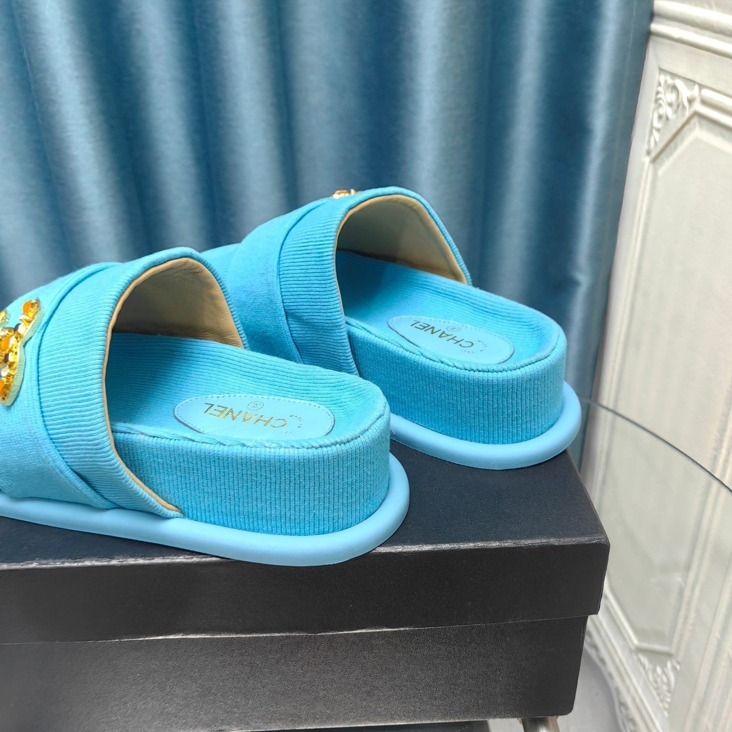 CHANEL PLATFORM HEELS SANDALS IN SAPPHIRE BLUE WOOLEN FABRIC