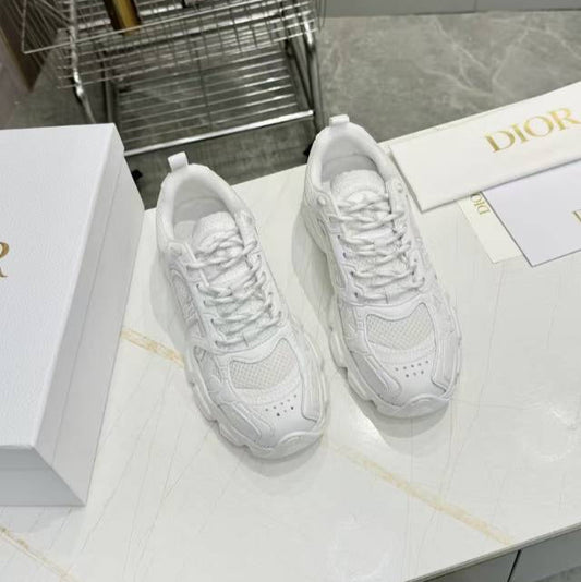 DIOR CD CHORONO SNEAKER IN WHITE MESH