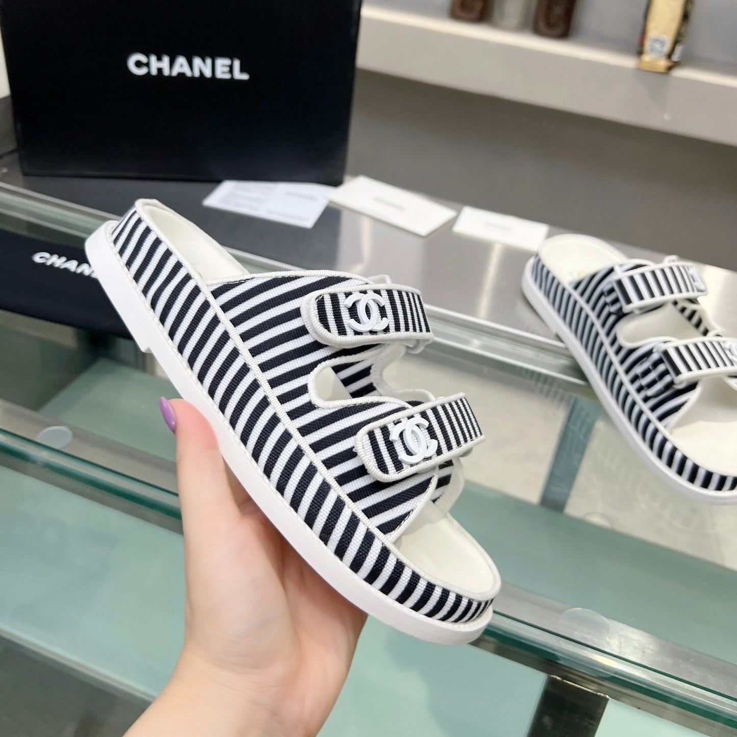 CHANEL Women's Stripes Casual  Flat Sandals Black White