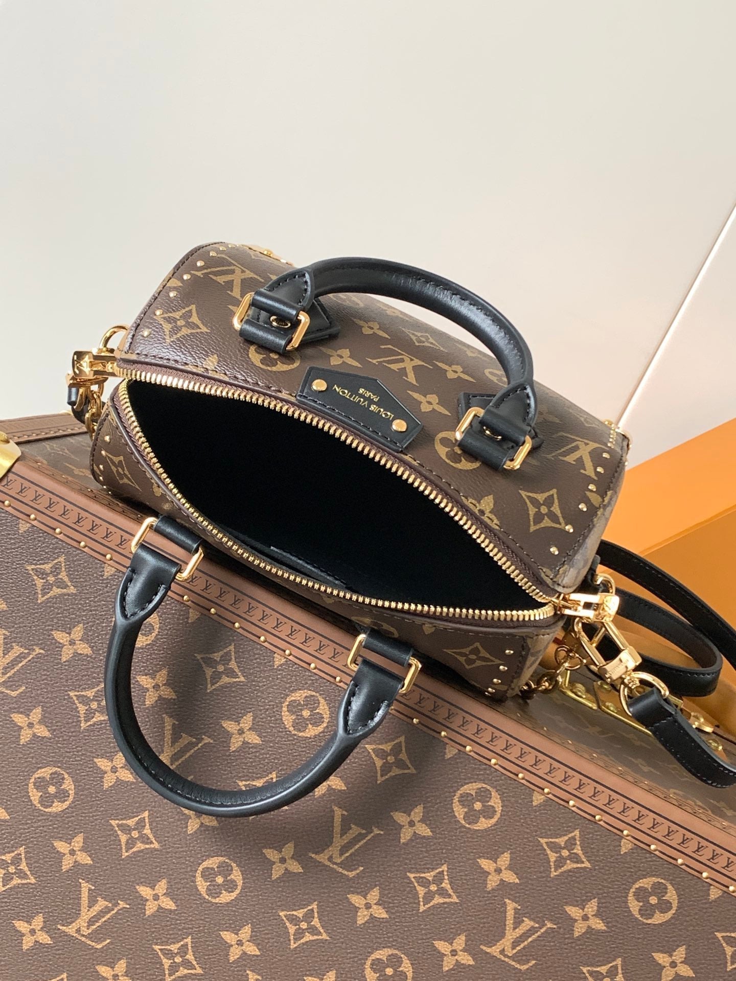 LOUIS VUITTON SPEEDY TRUNK BAG 20 IN BROWN MONOGRAM COATED CANVAS AND BLACK CALFSKIN