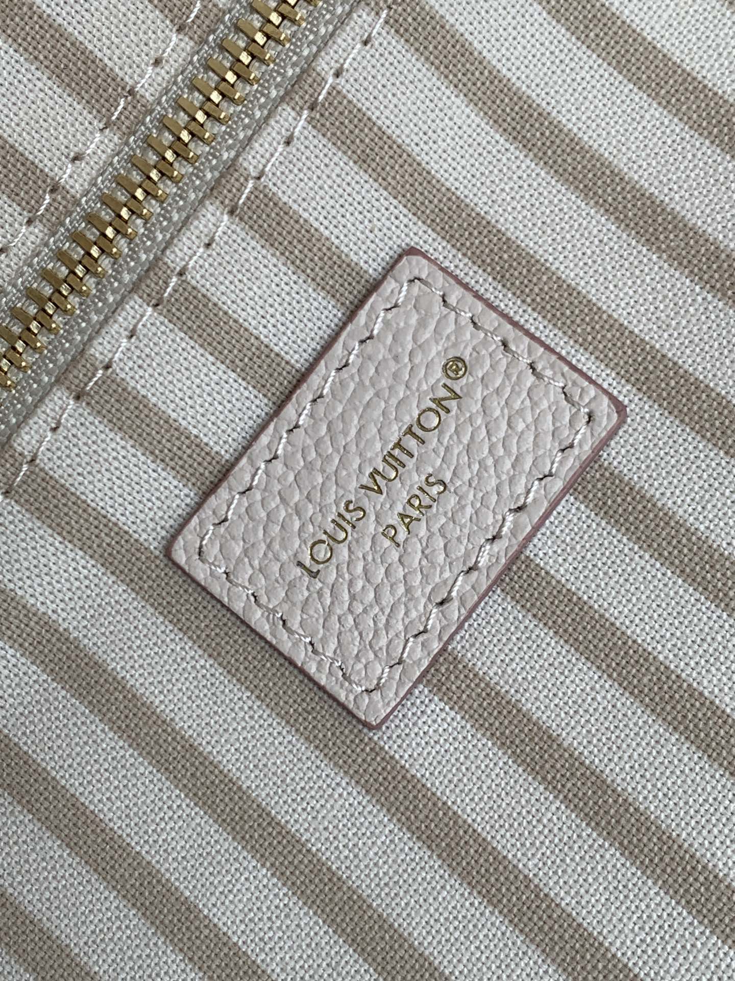 LOUIS VUITTON NEVERFULL MM TOTE BAG 32 IN WHITE MIX PINK CALFSKIN