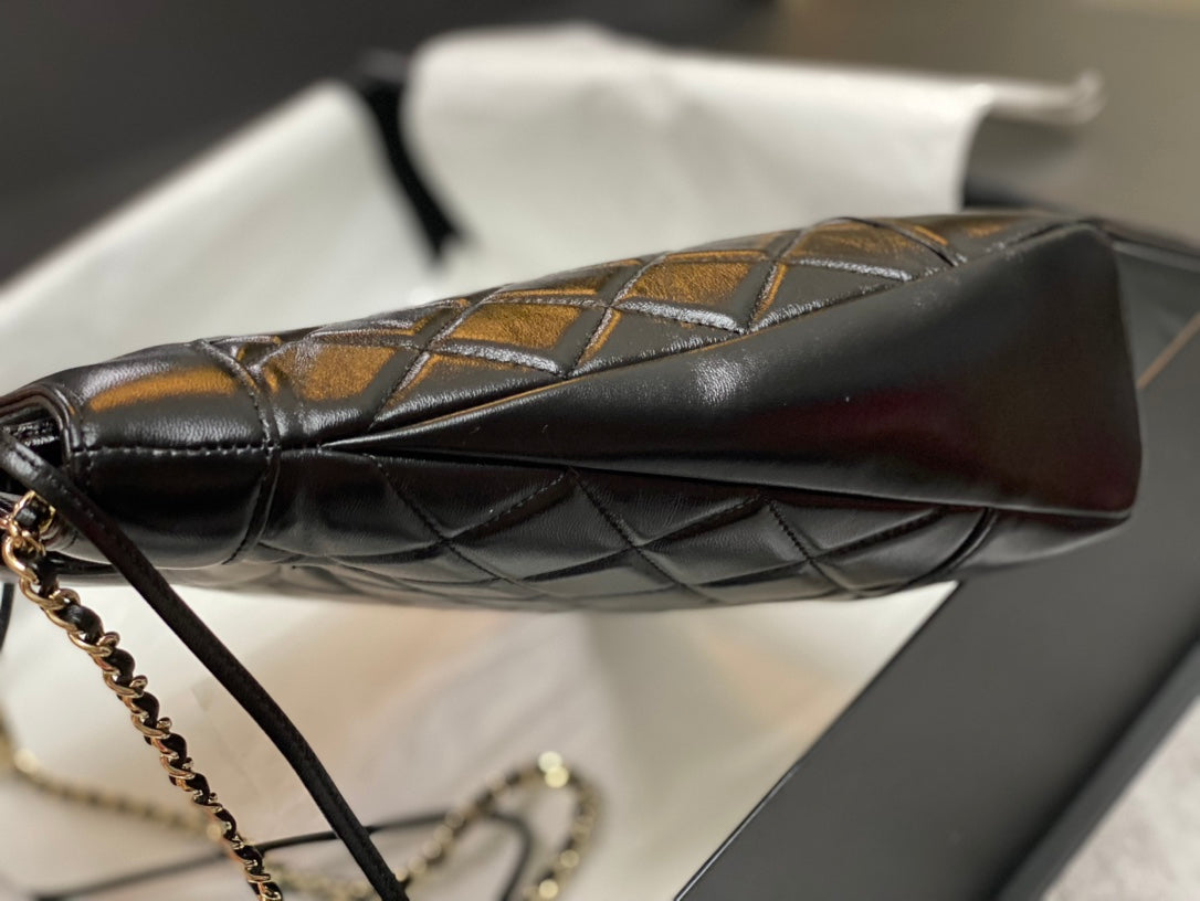 CHANEL SMALL 30 SHOPPING BAG IN BLACK CALFSKIN