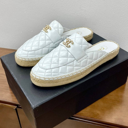 CHANEL Women Half - Slippers White Lambskin