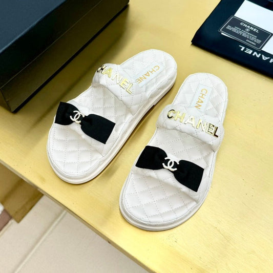 CHANEL DAD SANDALS WITH BOW IN WHITE LAMBSKIN MULE