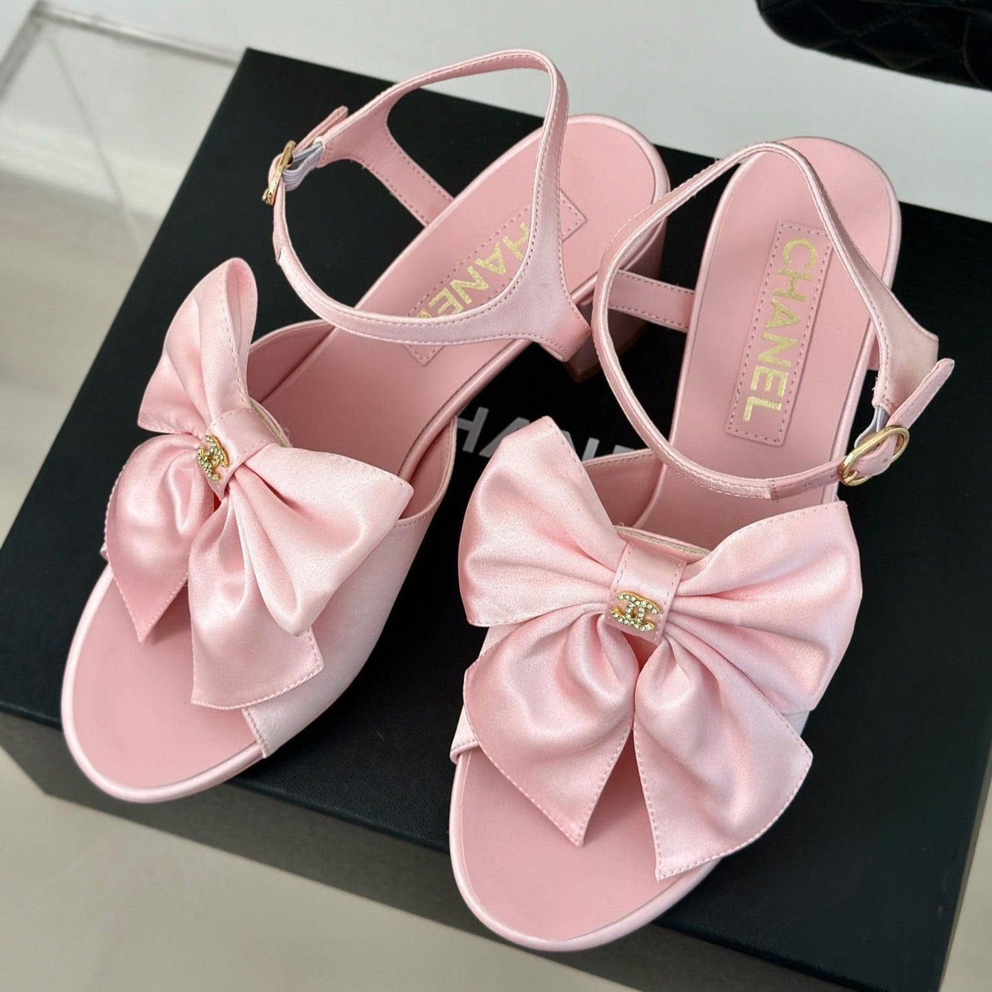 CHANEL Double  Big Bow High Sandal Sheepskin Light Pink
