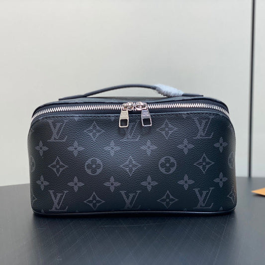 LOUIS VUITTON TOILETRY BAG 24 IN BLACK MONOGRAM ECLIPSE CANVAS