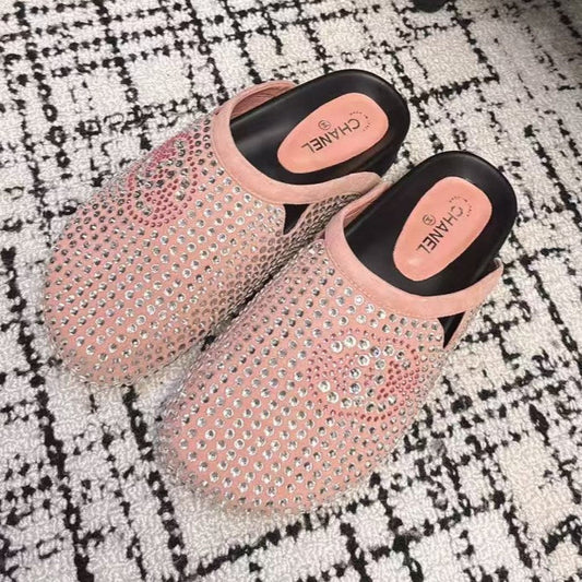 CHANEL FLAT MULE IN LIGHT PINK SUEDE WITH CRYSTALS