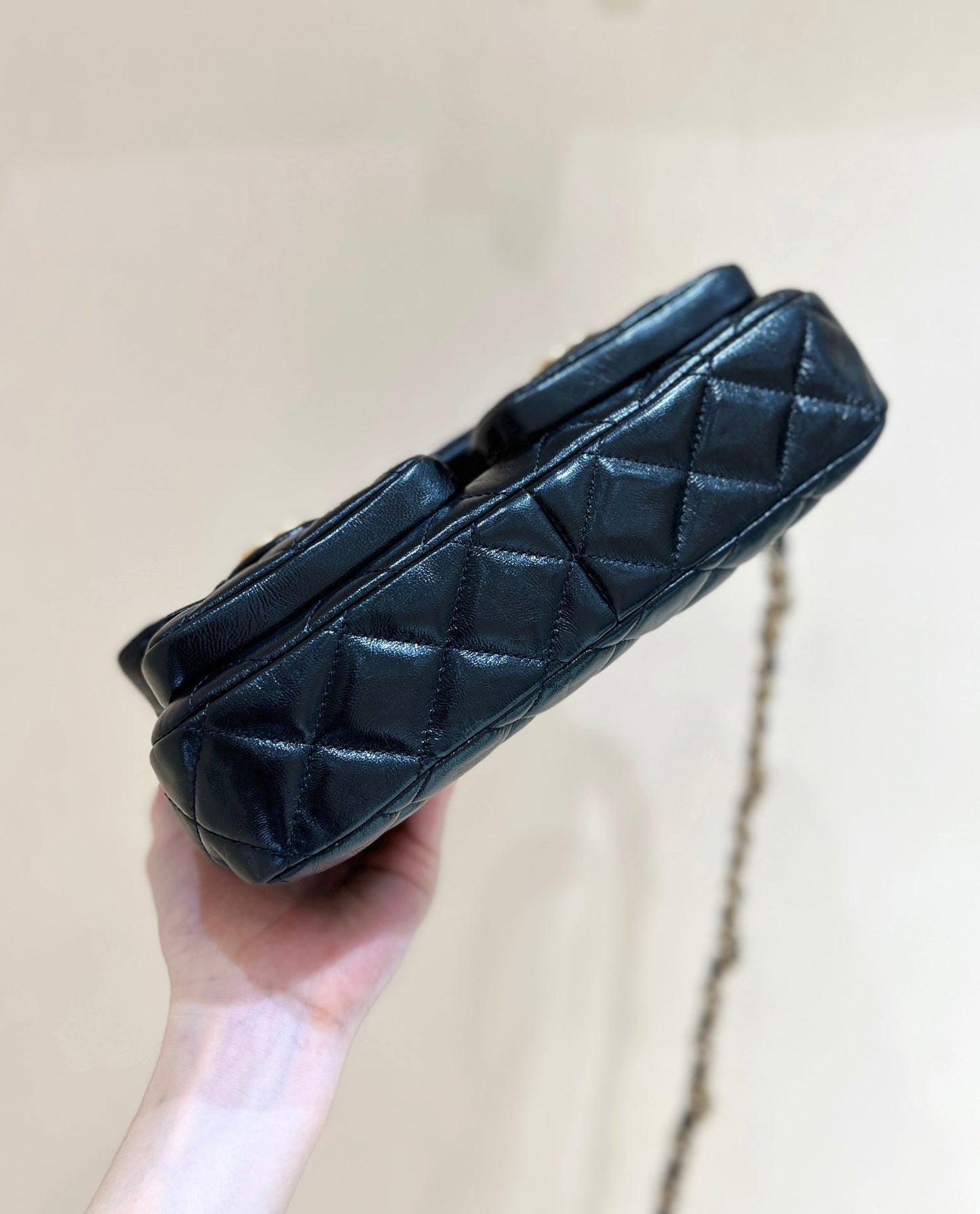 CHANEL DOUBLE POCKETS FLAP BAG TOP HANDLE 24 IN BLACK LAMBSKIN GOLD HARDWARE