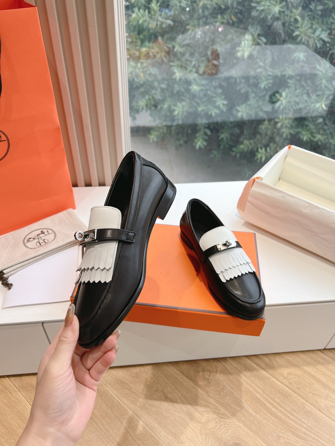 HERMES Destin Loafer Black Goatskin with White Fringe Detail